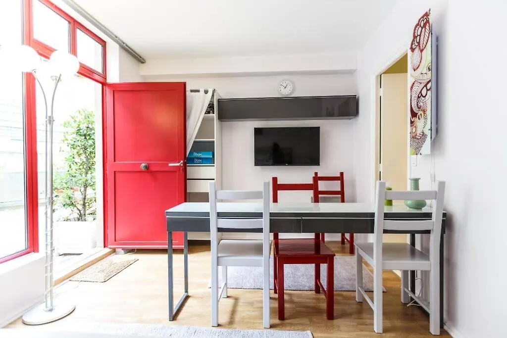 Paris Studio @Arc De Triomphe Apartment