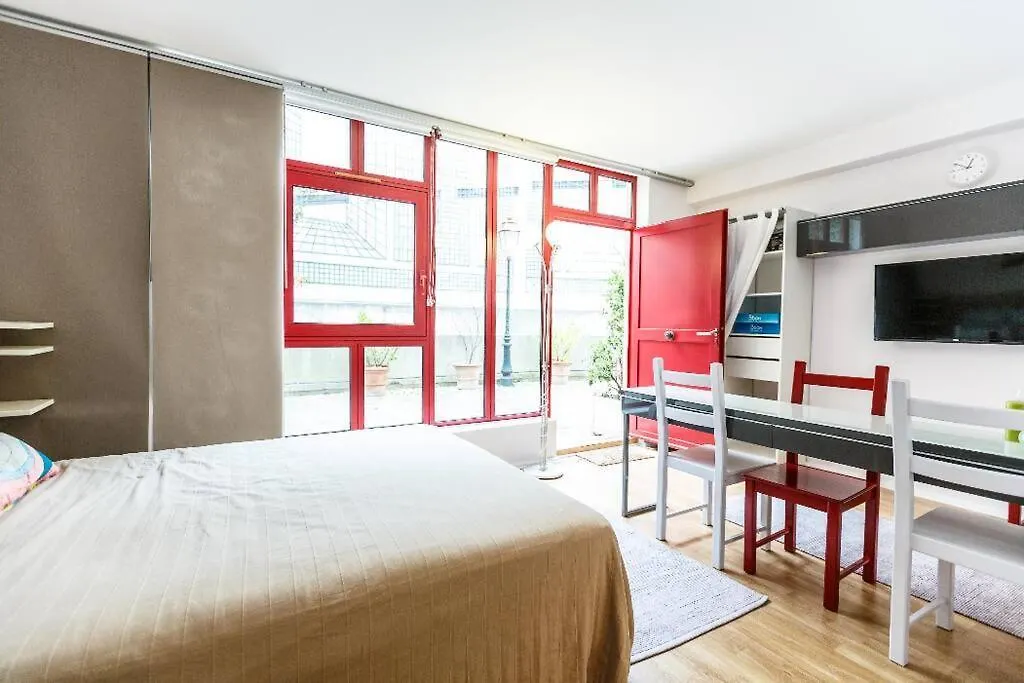Paris Studio @Arc De Triomphe Apartment France